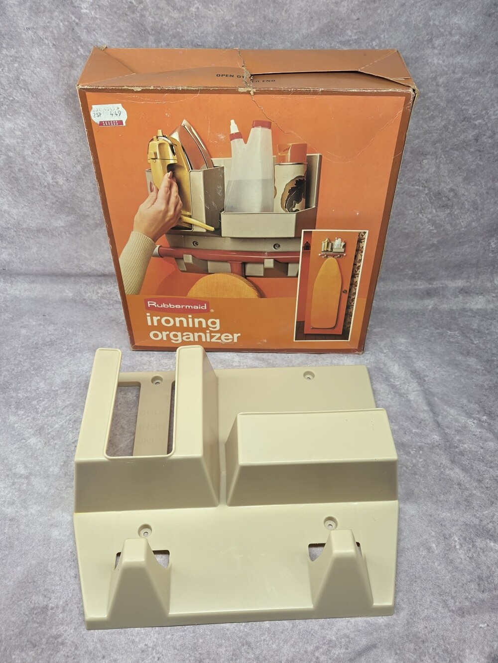 Vintage Rubbermaid Ironing Organizer Wall Mount Holder #2329 Laundry Storage